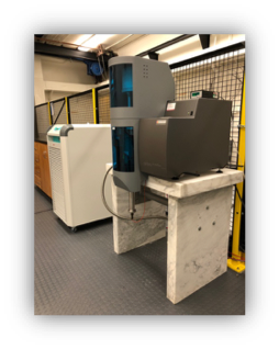 Setaram SetSYS thermal analyzer, side view